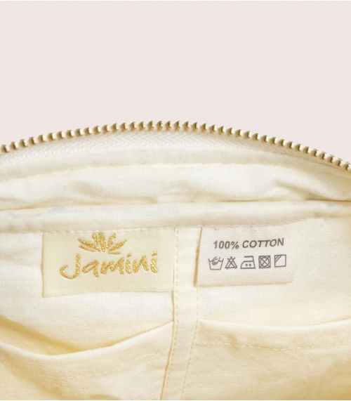 Suzi pouch off white