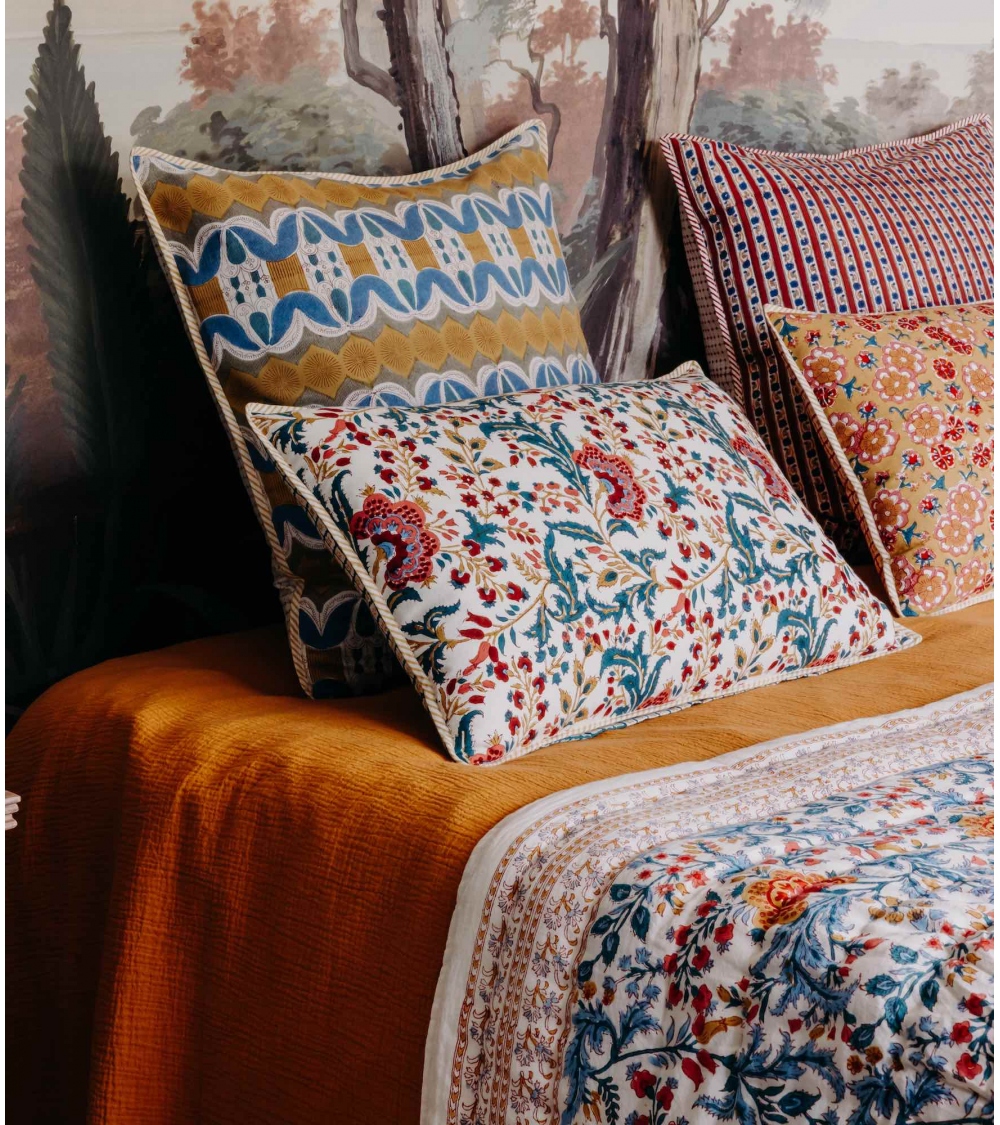 Pillow Archana