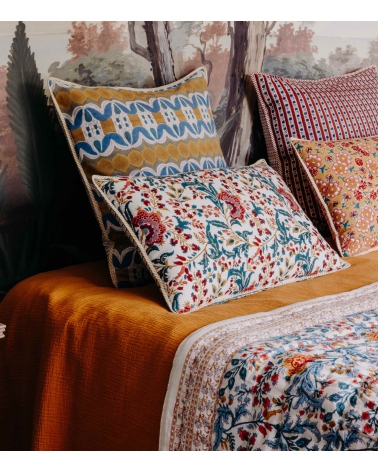 Pillow Archana