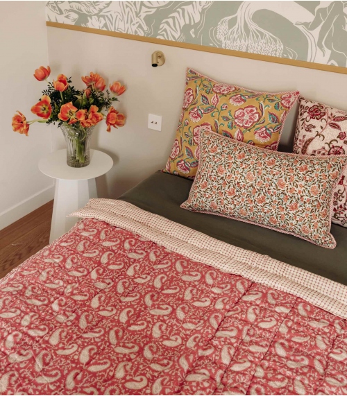 Paisley quilt