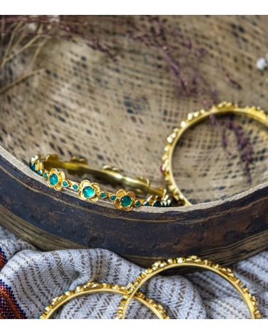 Bracelet indien en argent plaqué or et onyx vert