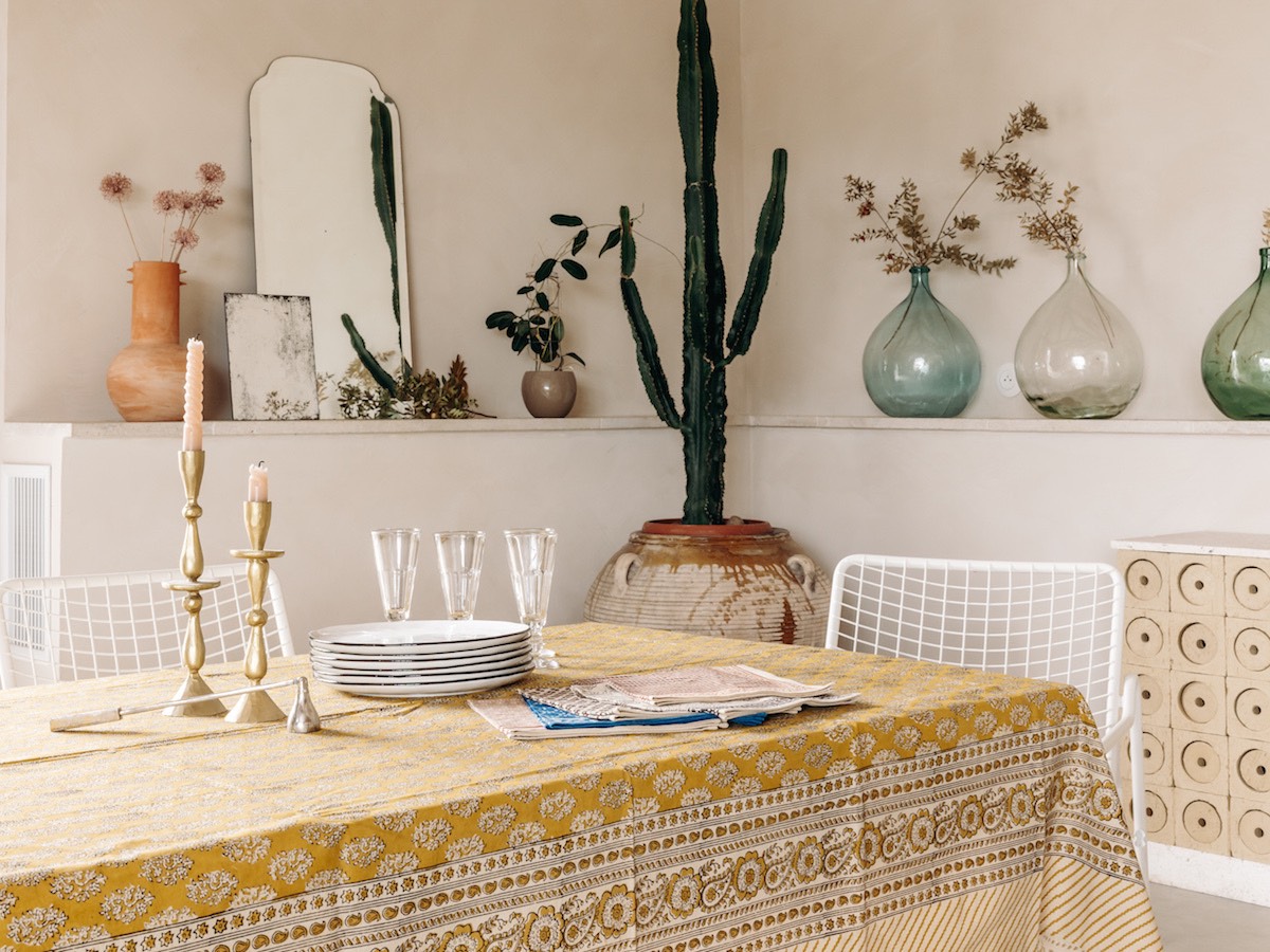 Large-format tablecloth in natural dye - Jamini