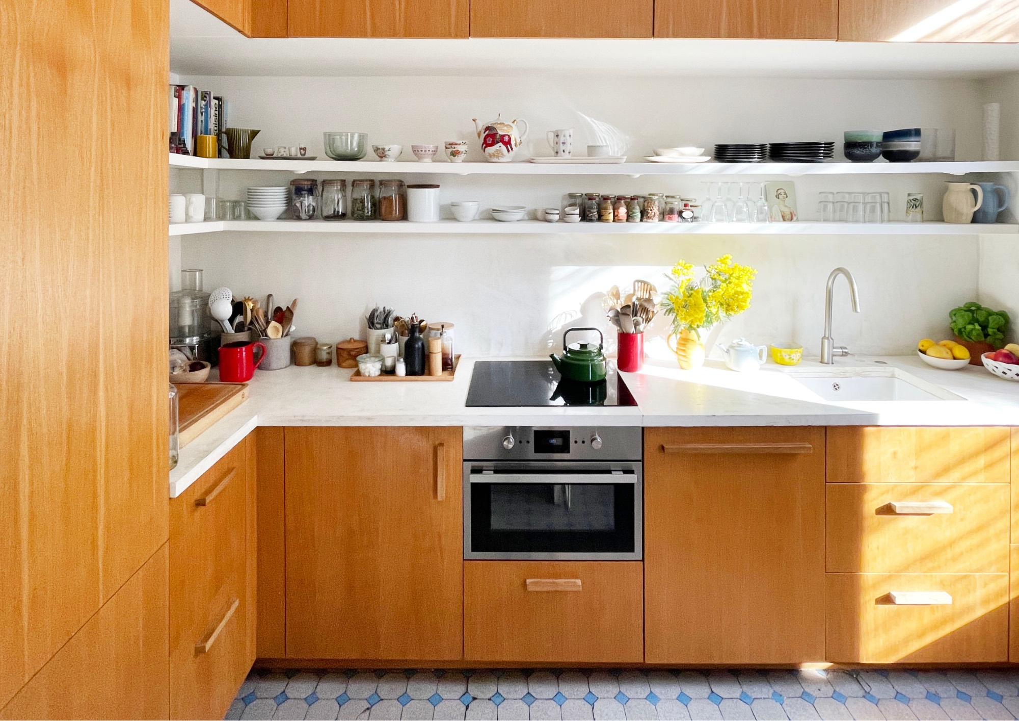 Mediterranean cuisine decor