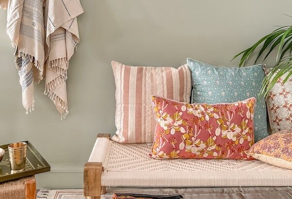 The carpet or rug, a key piece of decoration for a cozy interior